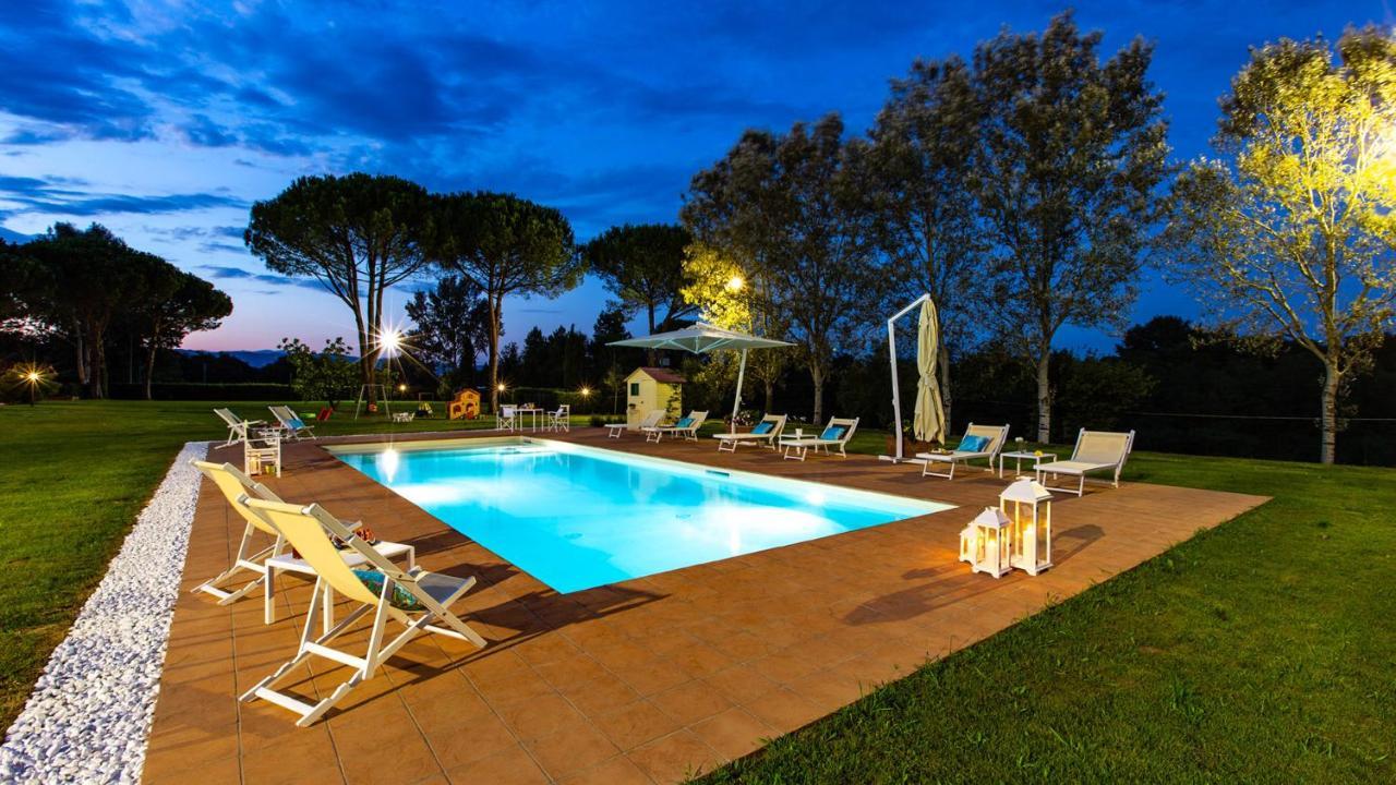 Villa Elisa 16, Emma Villas Fucecchio Buitenkant foto